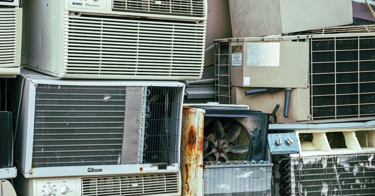 Aria condizionata: vedere a cosa servono le funzioni VENTILATORE e DEUMIDIFICATORE